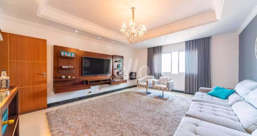 Casa com 3 quartos para alugar na Rua Muritiba, --, Vila Floresta, Santo André