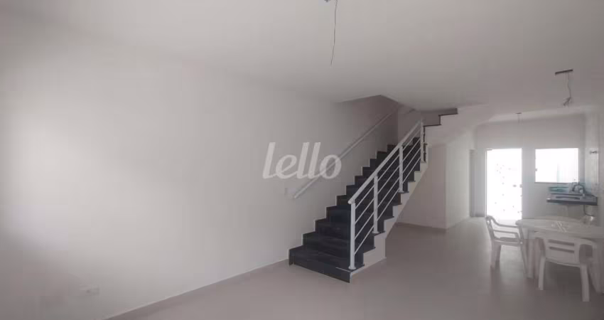Casa em condomínio fechado com 2 quartos para alugar na Rua Falchi Gianini, --, Vila Prudente, São Paulo