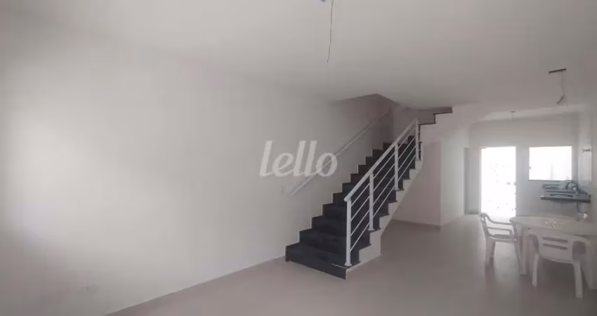 Casa em condomínio fechado com 2 quartos para alugar na Rua Falchi Gianini, --, Vila Prudente, São Paulo