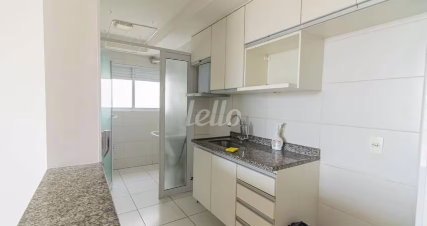 Apartamento com 3 quartos para alugar na Rua Cajuru, --, Belenzinho, São Paulo
