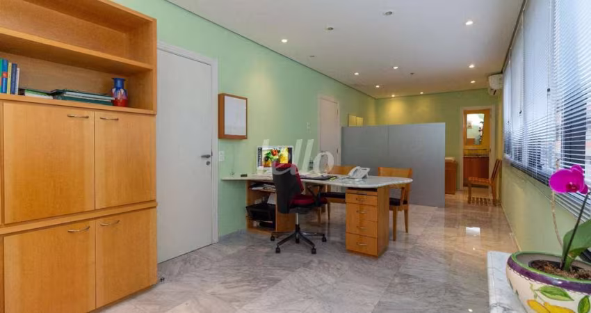 Sala comercial com 1 sala para alugar na Rua Barata Ribeiro, --, Bela Vista, São Paulo