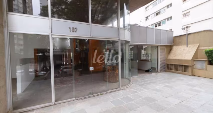 Ponto comercial para alugar na Rua Professor Artur Ramos, --, Jardim Paulistano, São Paulo