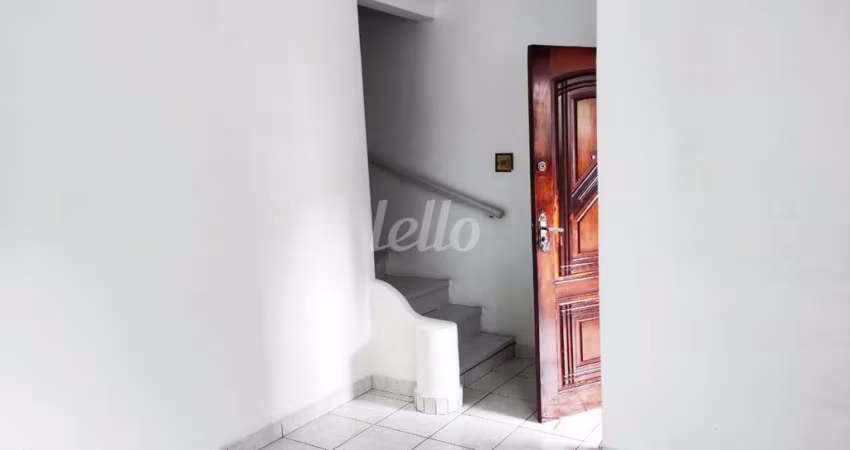 Casa comercial para alugar na Rua Fernandes Pinheiro, --, Vila Azevedo, São Paulo