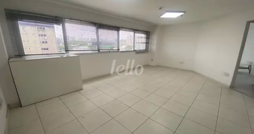 Sala comercial para alugar na Rua do Bosque, --, Barra Funda, São Paulo