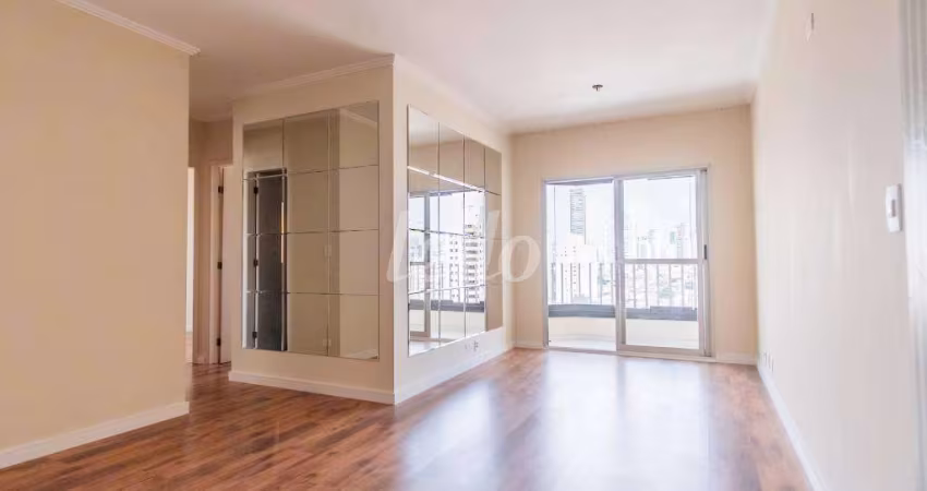 Apartamento com 3 quartos para alugar na Rua Itapura, --, Vila Gomes Cardim, São Paulo