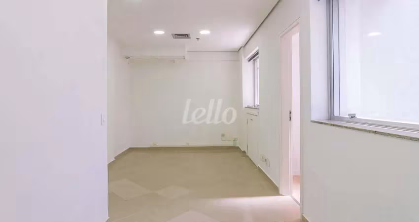 Sala comercial com 2 salas para alugar na Rua Apinajés, --, Pompéia, São Paulo