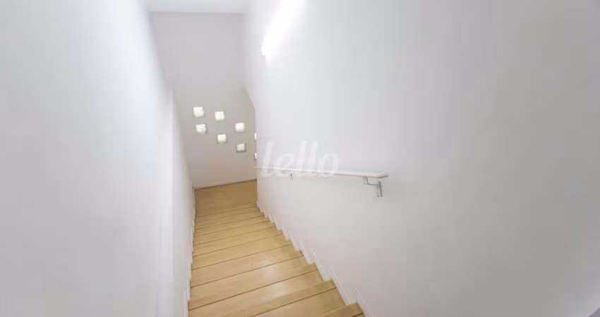 Sala comercial com 1 sala para alugar na Rua Euclides Pacheco, --, Vila Gomes Cardim, São Paulo