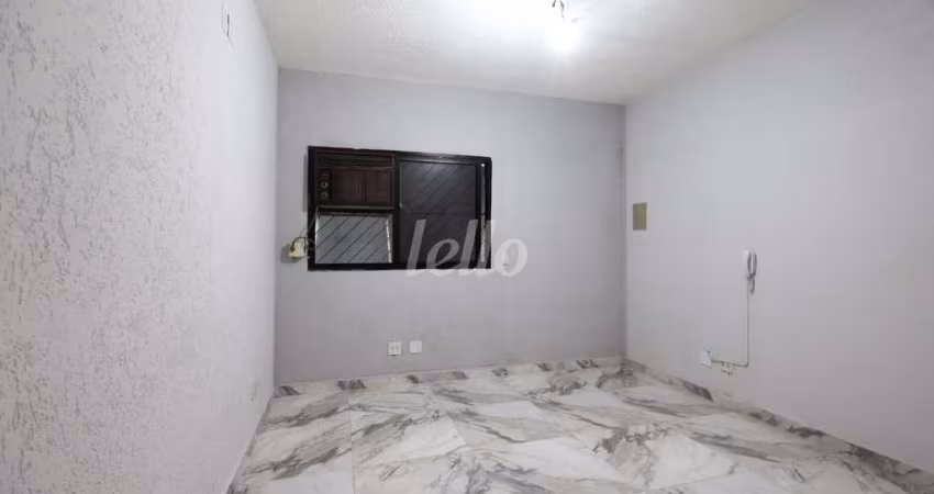 Sala comercial com 1 sala para alugar na Rua Costa Barros, --, Sítio Pinheirinho, São Paulo