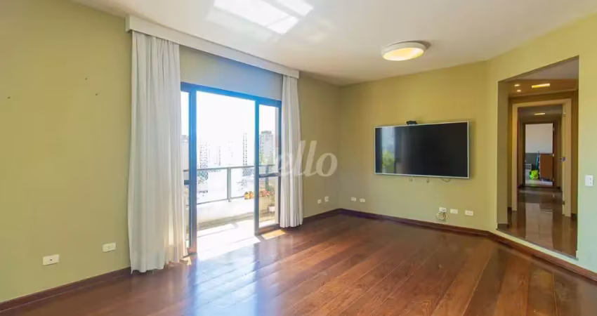 Apartamento com 3 quartos para alugar na Avenida Doutor Altino Arantes, --, Vila Clementino, São Paulo