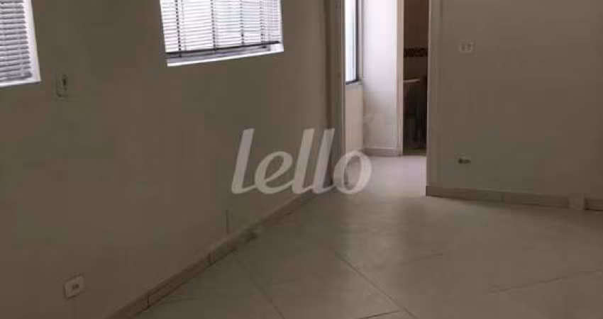 Casa comercial com 3 salas para alugar na Rua Mairinque, --, Vila Clementino, São Paulo