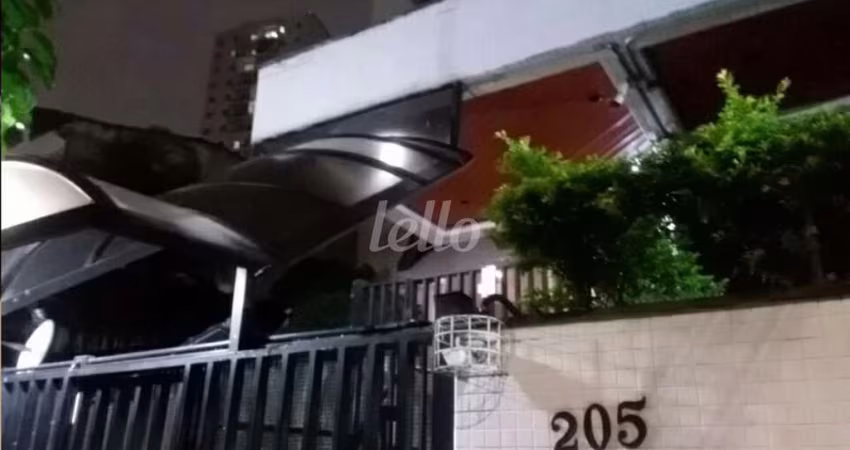 Apartamento com 4 quartos para alugar na Rua Tabajaras, --, Mooca, São Paulo