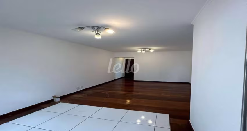 Apartamento com 2 quartos para alugar na Rua Frei Caneca, --, Consolação, São Paulo