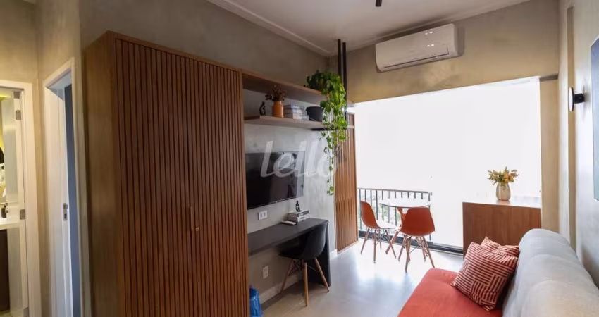 Apartamento com 1 quarto para alugar na Rua João Moura, --, Pinheiros, São Paulo