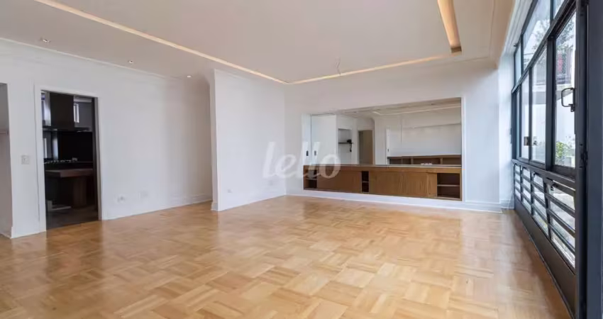 Apartamento com 3 quartos para alugar na Alameda Casa Branca, --, Jardim Paulista, São Paulo