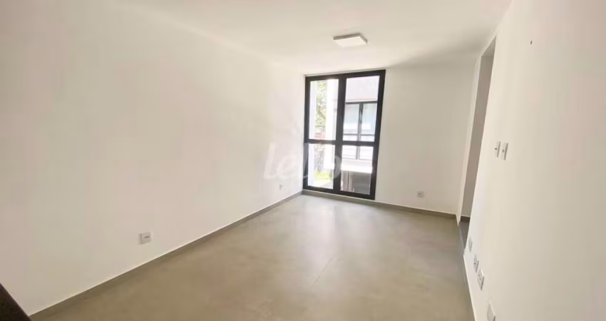 Casa com 2 quartos para alugar na Rua Tonelero, --, Vila Ipojuca, São Paulo