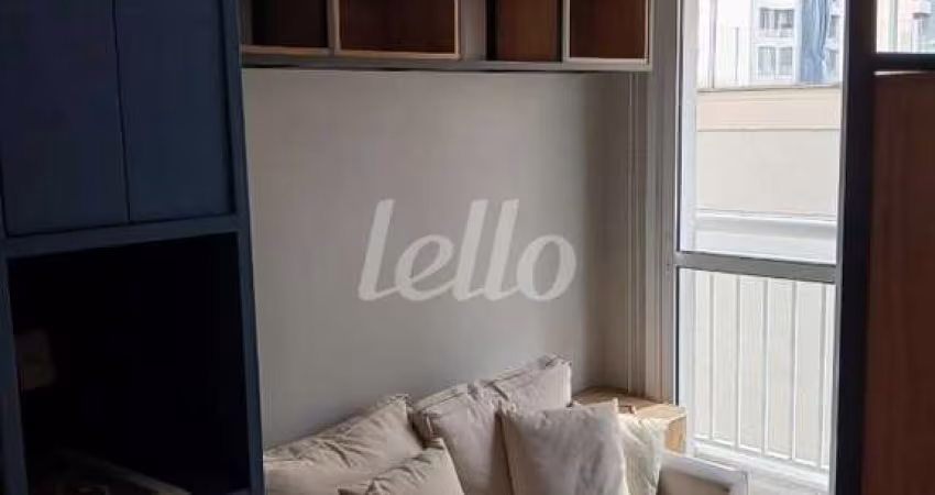 Apartamento com 1 quarto para alugar na Rua Alves Guimarães, --, Pinheiros, São Paulo