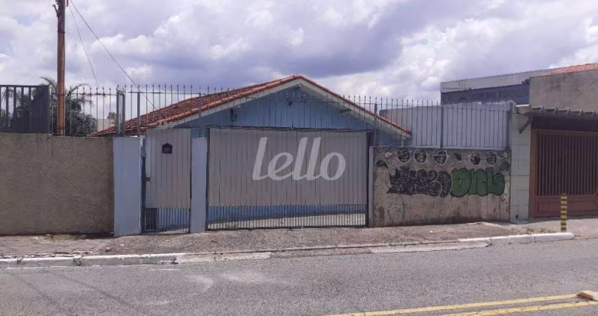 Casa com 2 quartos para alugar na Rua Ramal dos Menezes, --, Vila Romero, São Paulo
