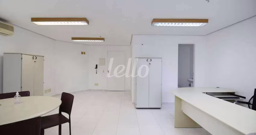Sala comercial com 1 sala para alugar na Rua Doutor Neto de Araújo, --, Vila Mariana, São Paulo