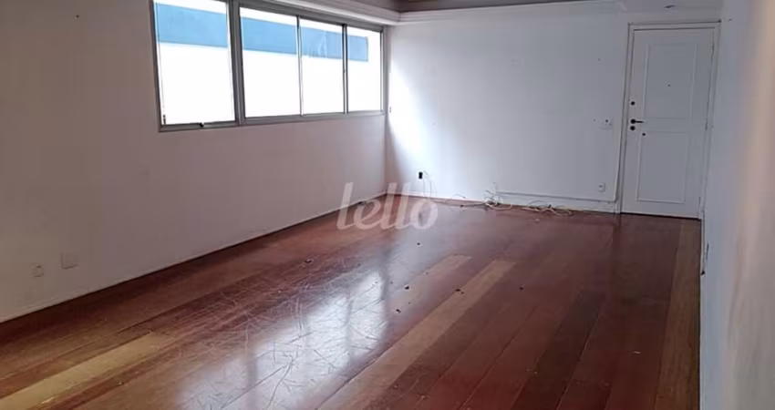 Apartamento com 3 quartos para alugar na Alameda Joaquim Eugênio de Lima, --, Jardim Paulista, São Paulo
