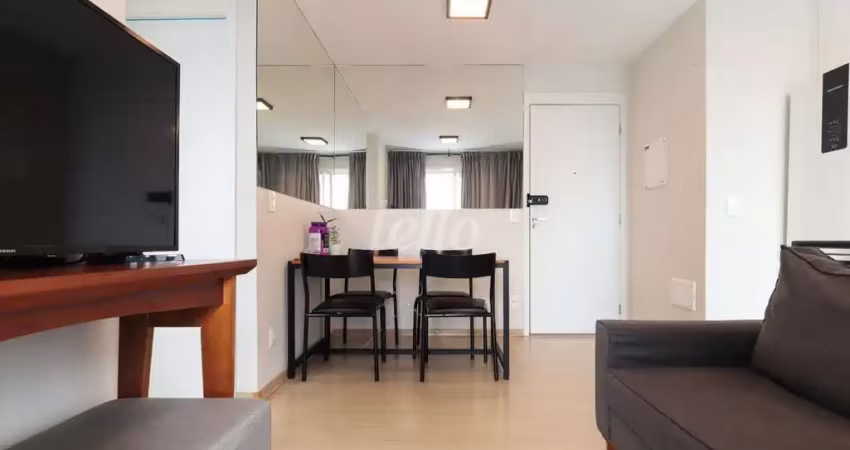 Apartamento com 2 quartos para alugar na Rua Josef Kryss, --, Parque Industrial Tomas Edson, São Paulo