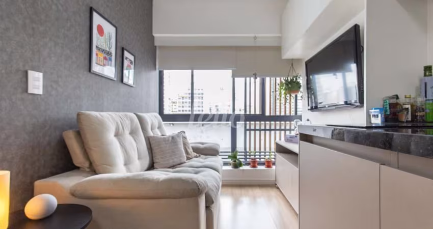 Apartamento com 2 quartos para alugar na Rua Venâncio Aires, --, Pompéia, São Paulo