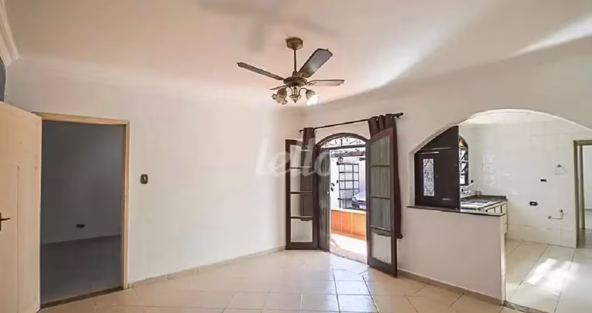 Casa com 2 quartos para alugar na Rua Itaguassú, --, Vila Vivaldi, São Bernardo do Campo