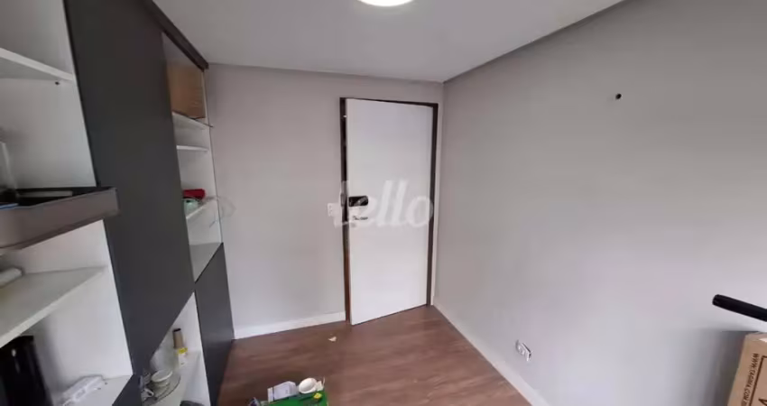 Sala comercial com 1 sala para alugar na Rua Senador Fláquer, --, Centro, Santo André