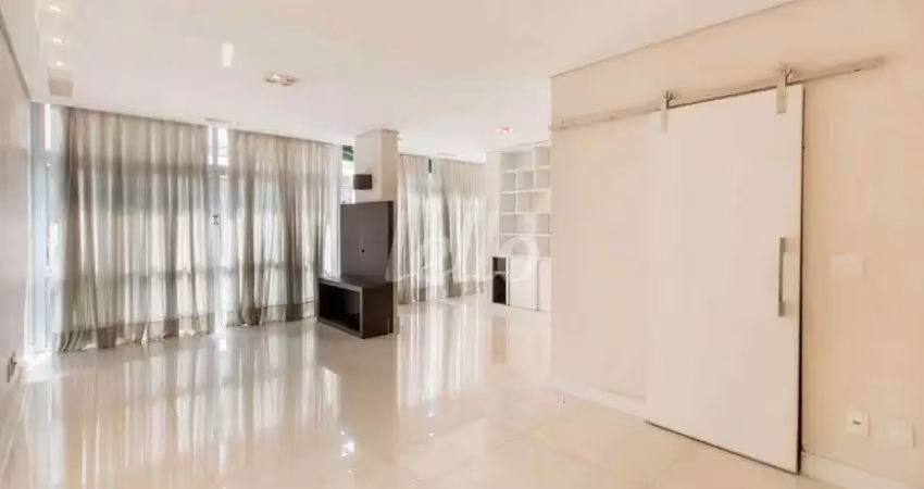 Apartamento com 3 quartos para alugar na Rua Romilda Margarida Gabriel, --, Itaim Bibi, São Paulo