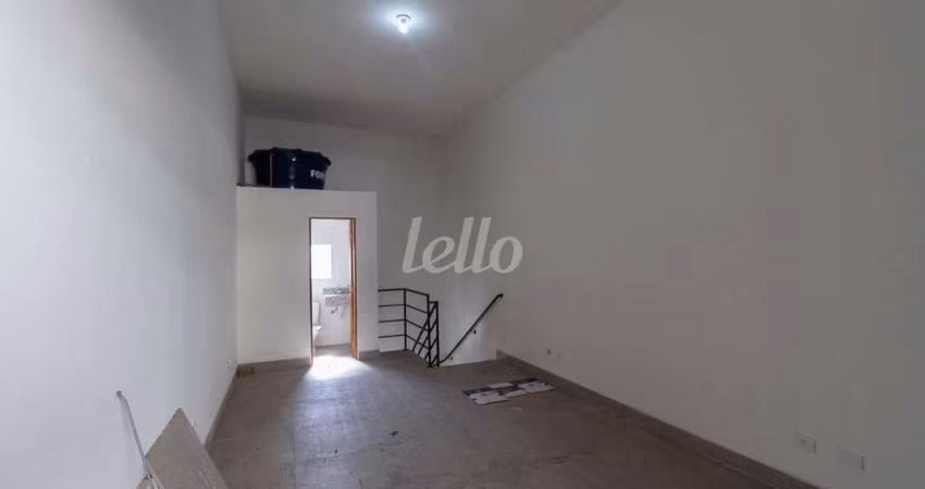 Ponto comercial para alugar na Avenida Engenheiro Heitor Antônio Eiras Garcia, --, Jardim Esmeralda, São Paulo