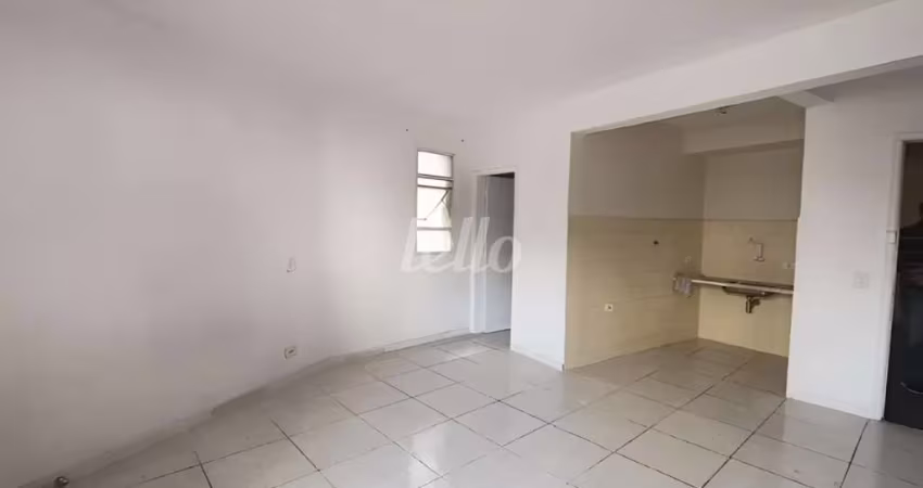 Kitnet / Stúdio para alugar na Rua Carlos Sampaio, --, Bela Vista, São Paulo