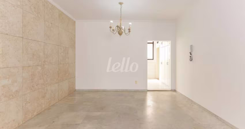 Apartamento com 3 quartos para alugar na Avenida Paulista, --, Bela Vista, São Paulo