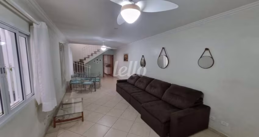 Casa com 3 quartos para alugar na Rua Cervantes, --, Vila Prudente, São Paulo