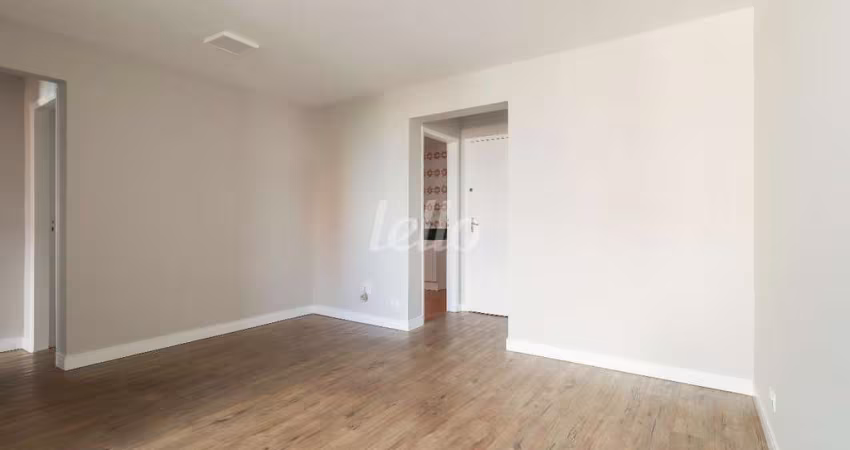Apartamento com 2 quartos para alugar na Alameda dos Tupiniquins, --, Moema, São Paulo