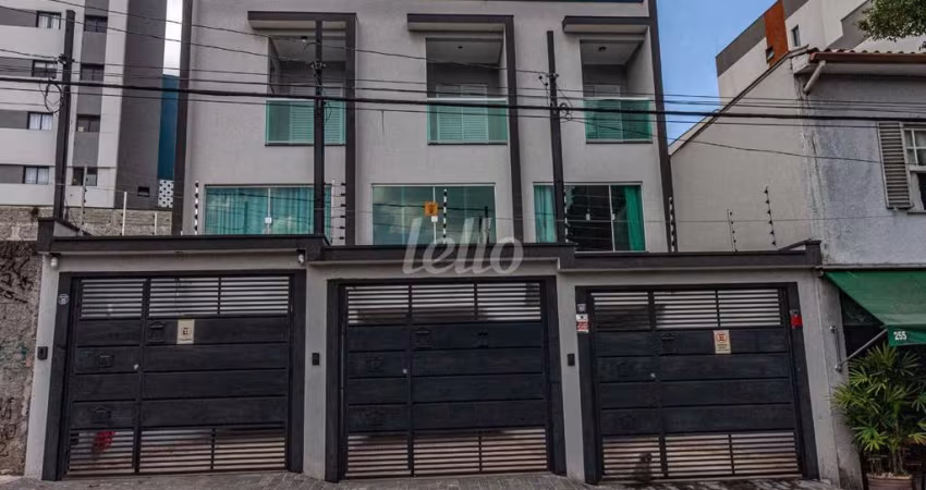 Casa com 3 quartos para alugar na Rua São Bernardo, --, Cidade Mãe do Céu, São Paulo