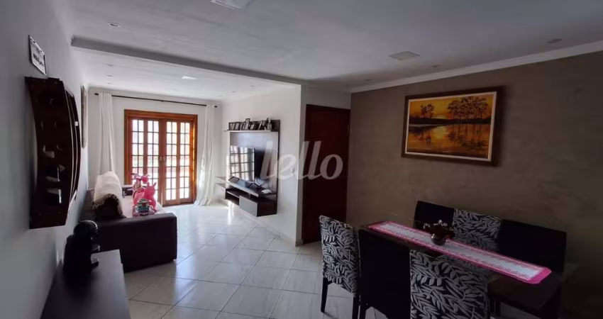 Casa com 3 quartos para alugar na R.  Rua Tijuca, --, Condomínio Maracanã, Santo André