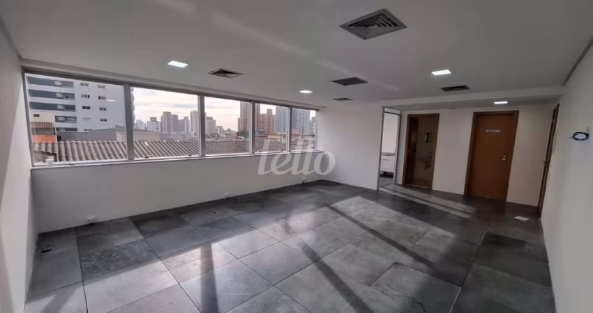 Sala comercial com 1 sala para alugar na Rua Edu Chaves, --, Vila Bastos, Santo André