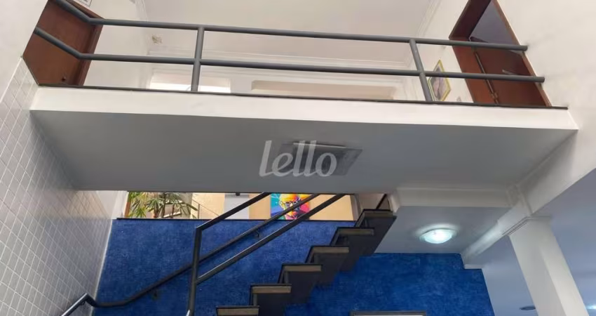 Prédio com 11 salas para alugar na Rua Tijuco Preto, --, Tatuapé, São Paulo