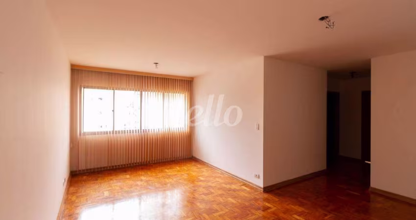 Apartamento com 3 quartos para alugar na Rua José Debieux, --, Santana, São Paulo