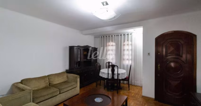 Casa com 2 quartos para alugar na Rua Camé, --, Mooca, São Paulo