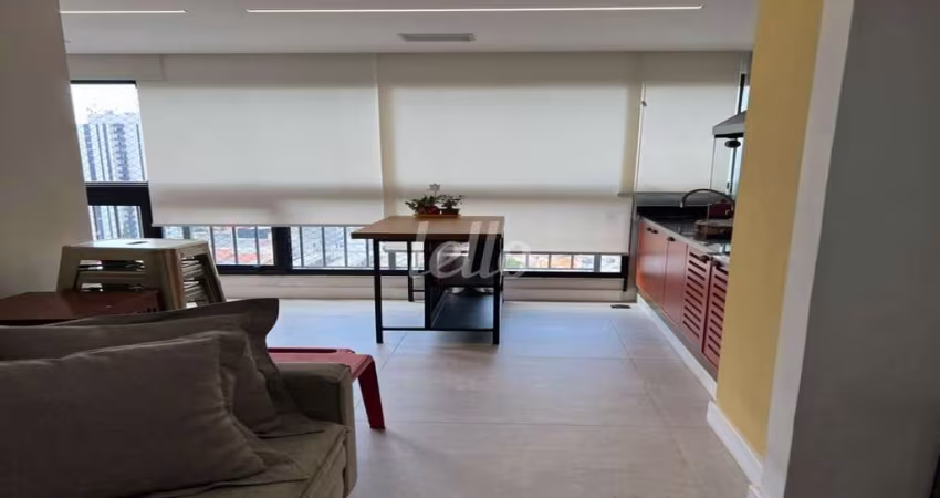 Apartamento com 3 quartos para alugar na Rua São Felipe, --, Parque São Jorge, São Paulo