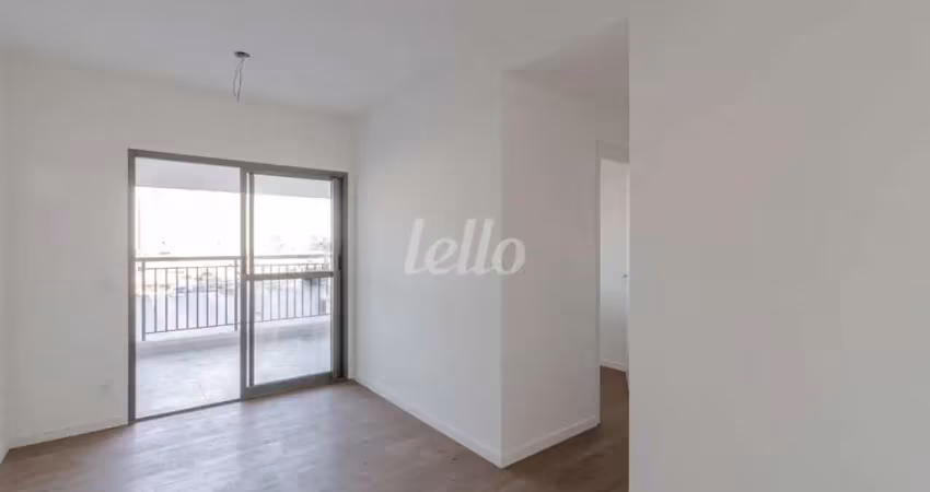 Apartamento com 2 quartos para alugar na Avenida Vila Ema, --, Vila Ema, São Paulo