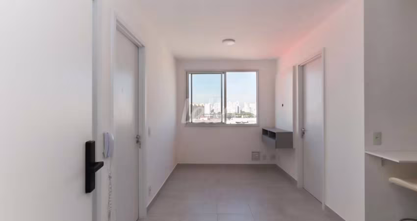 Apartamento com 2 quartos para alugar na Avenida José Maria de Faria, --, Lapa de Baixo, São Paulo