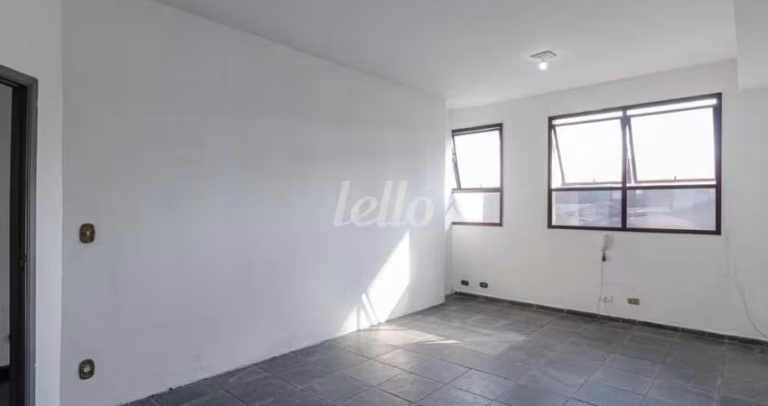 Sala comercial com 1 sala para alugar na Rua João Fernandes, --, Jardim, Santo André