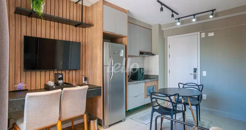 Apartamento com 1 quarto para alugar na Rua Airosa Galvão, --, Água Branca, São Paulo