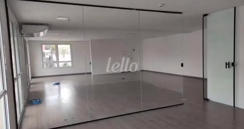 Sala comercial para alugar na Rua Cardeal Arcoverde, --, Pinheiros, São Paulo