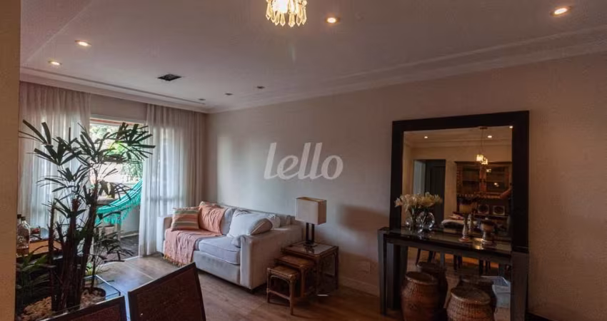 Apartamento com 4 quartos para alugar na Rua do Oratório, --, Mooca, São Paulo