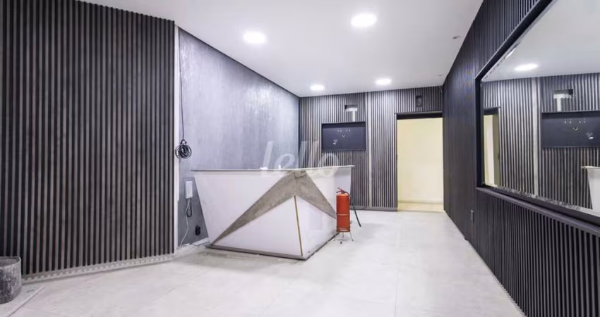 Prédio com 9 salas para alugar na Rua São Gil, --, Tatuapé, São Paulo