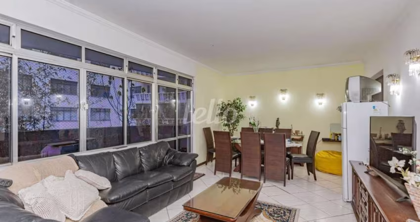 Apartamento com 3 quartos para alugar na Avenida Rio Branco, --, Campos Eliseos, São Paulo