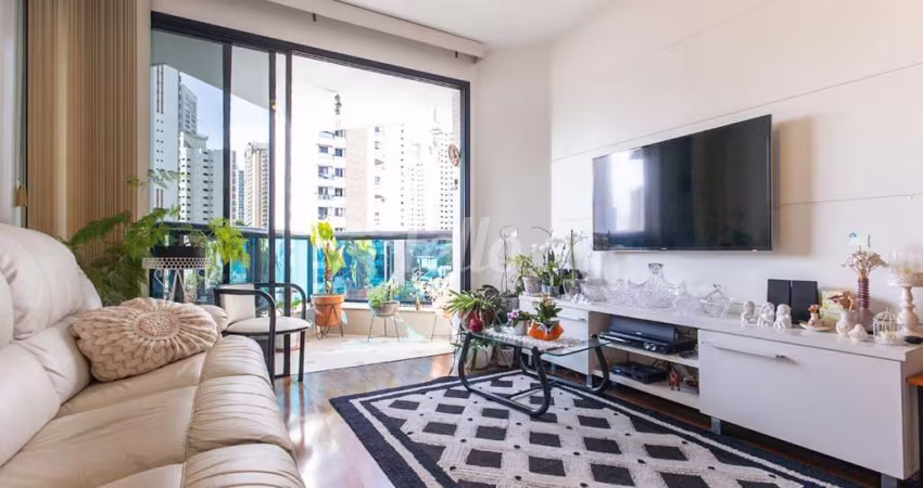 Apartamento com 3 quartos para alugar na Rua Marechal Barbacena, --, Vila Regente Feijó, São Paulo