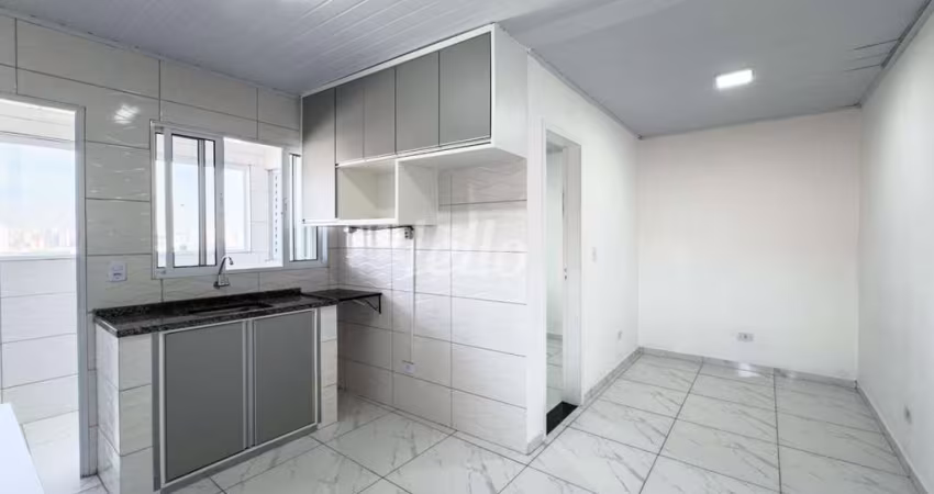 Casa com 1 quarto para alugar na Rua Baltar, --, Vila Carrão, São Paulo